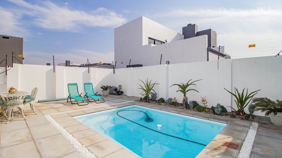 4 Bedroom Property for Sale in Sandown Western Cape